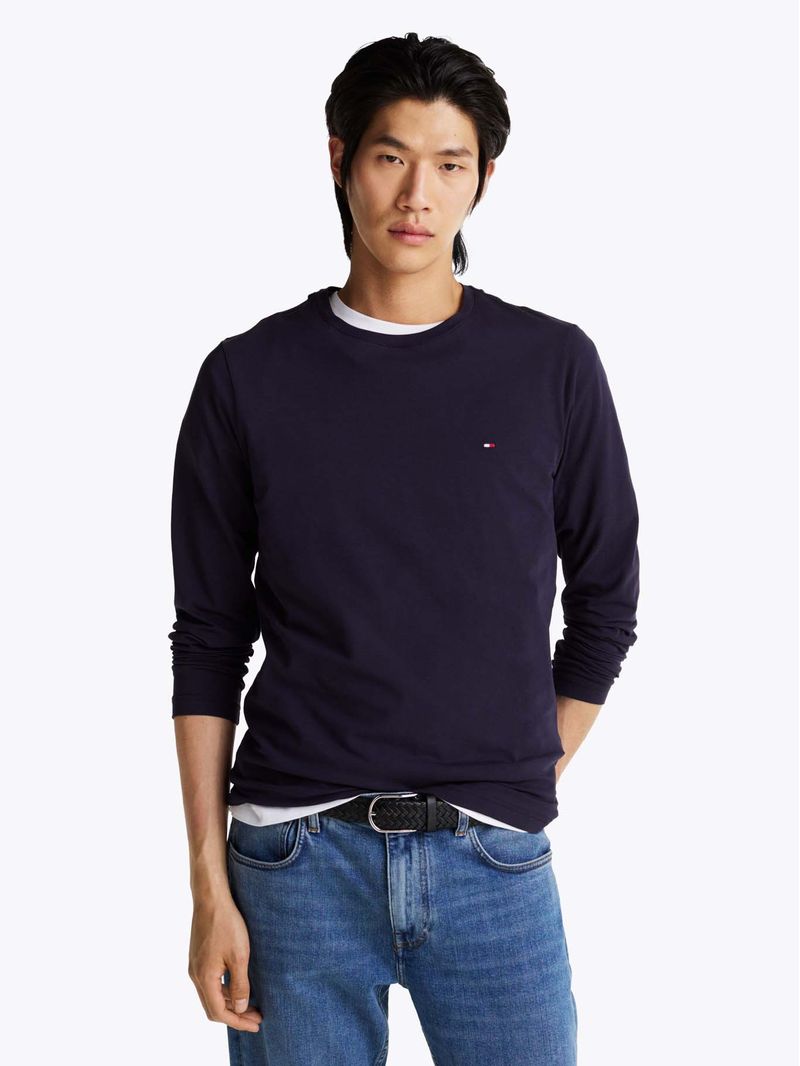 Remera-de-manga-larga-con-corte-extra-slim