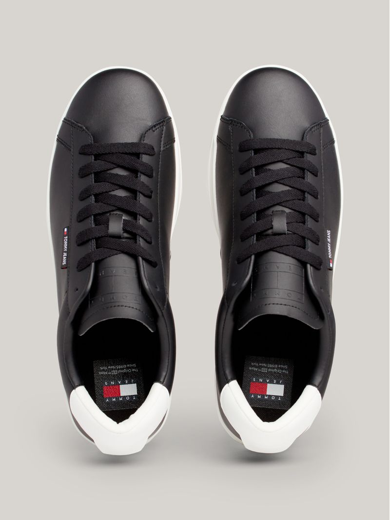 Zapatillas-de-cuero-con-suela-cupsole-y-logo