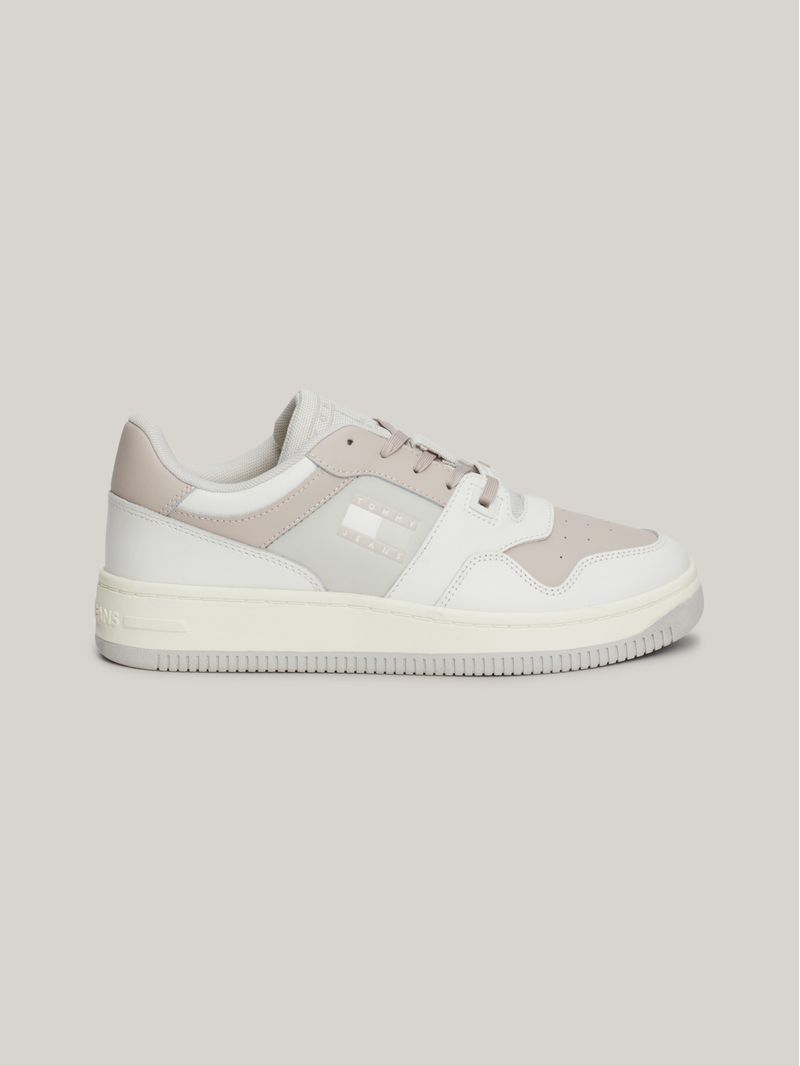Zapatillas-de-Piel-tonales-con-suela-dentada