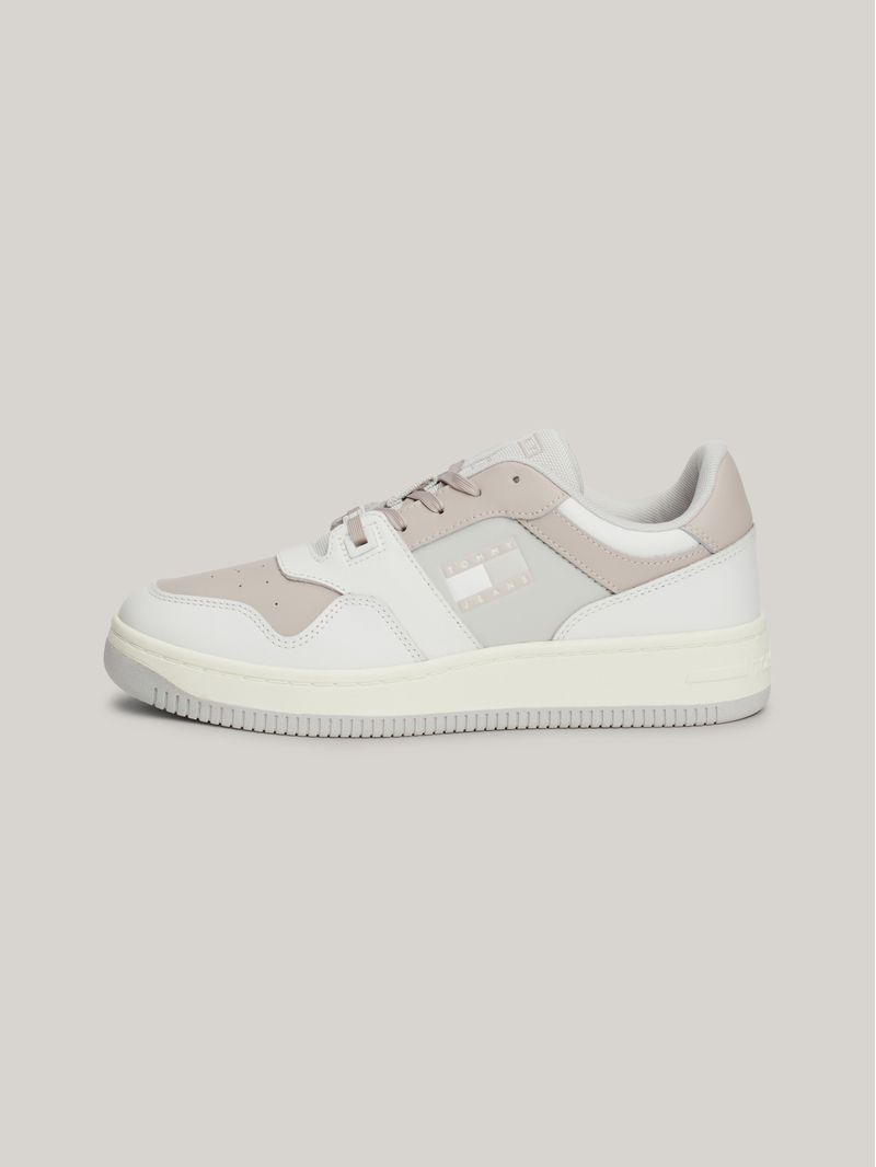 Zapatillas-de-Piel-tonales-con-suela-dentada