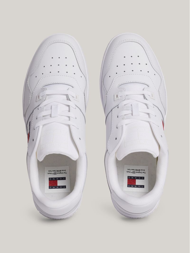 Zapatillas-Essential-de-estilo-retro-en-cuero