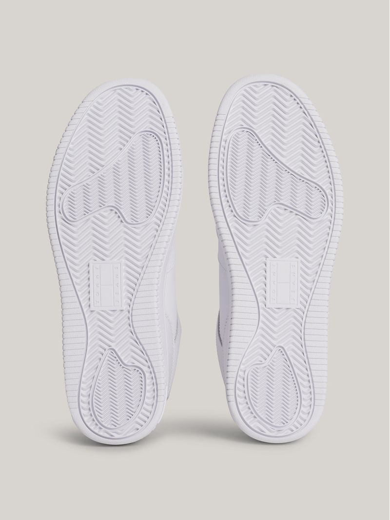 Zapatillas-Essential-de-estilo-retro-en-cuero