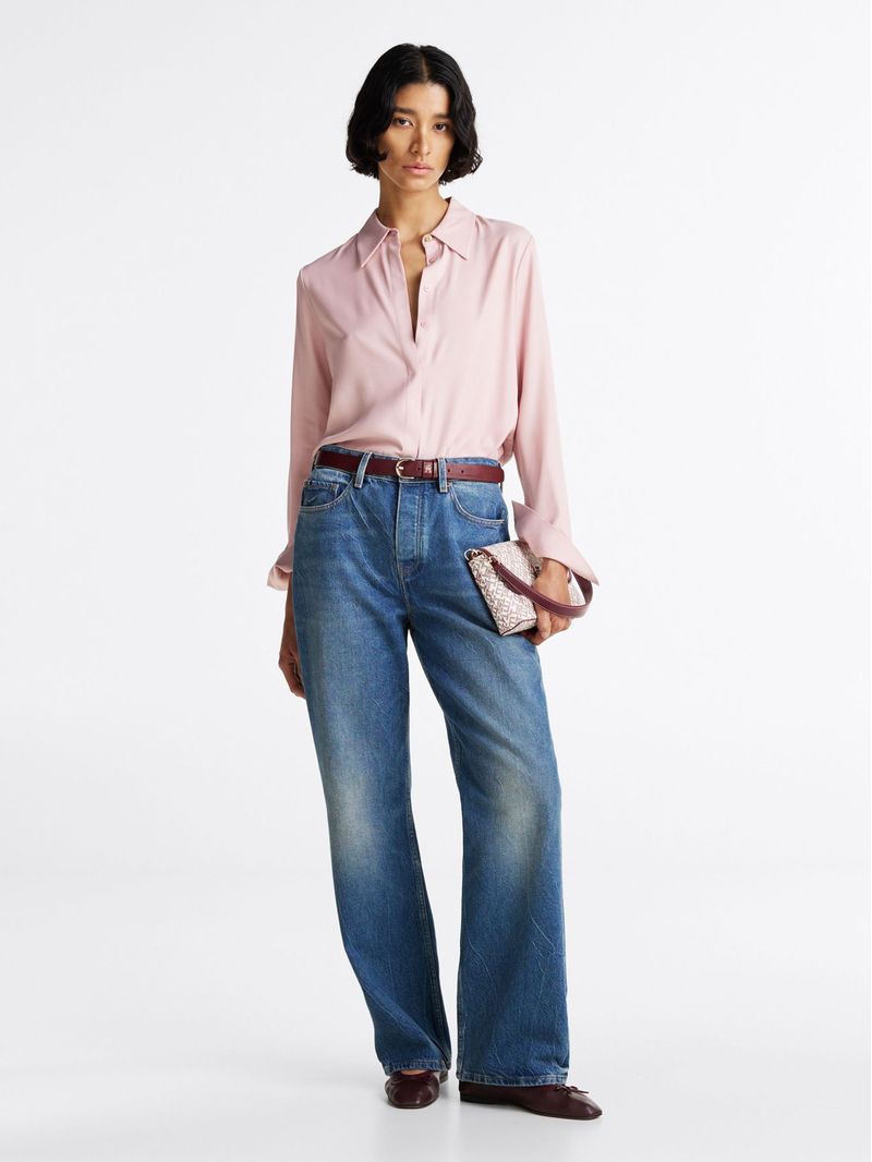 Camisa-de-corte-amplio-y-cartera-oculta
