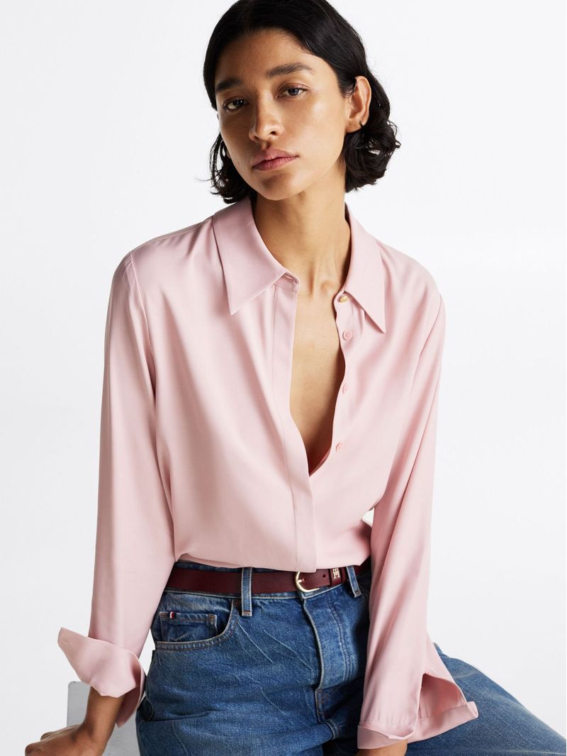 Camisa-de-corte-amplio-y-cartera-oculta