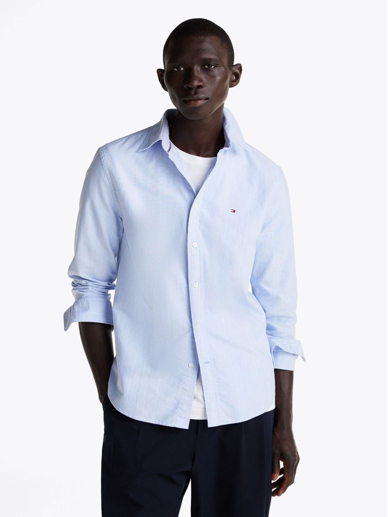 Camisa-de-corte-regular-con-diseño-de-rayas
