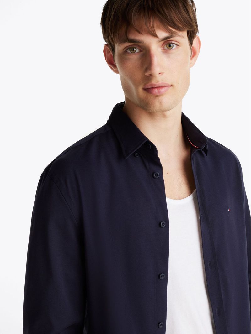 Camisa-solida-de-corte-slim