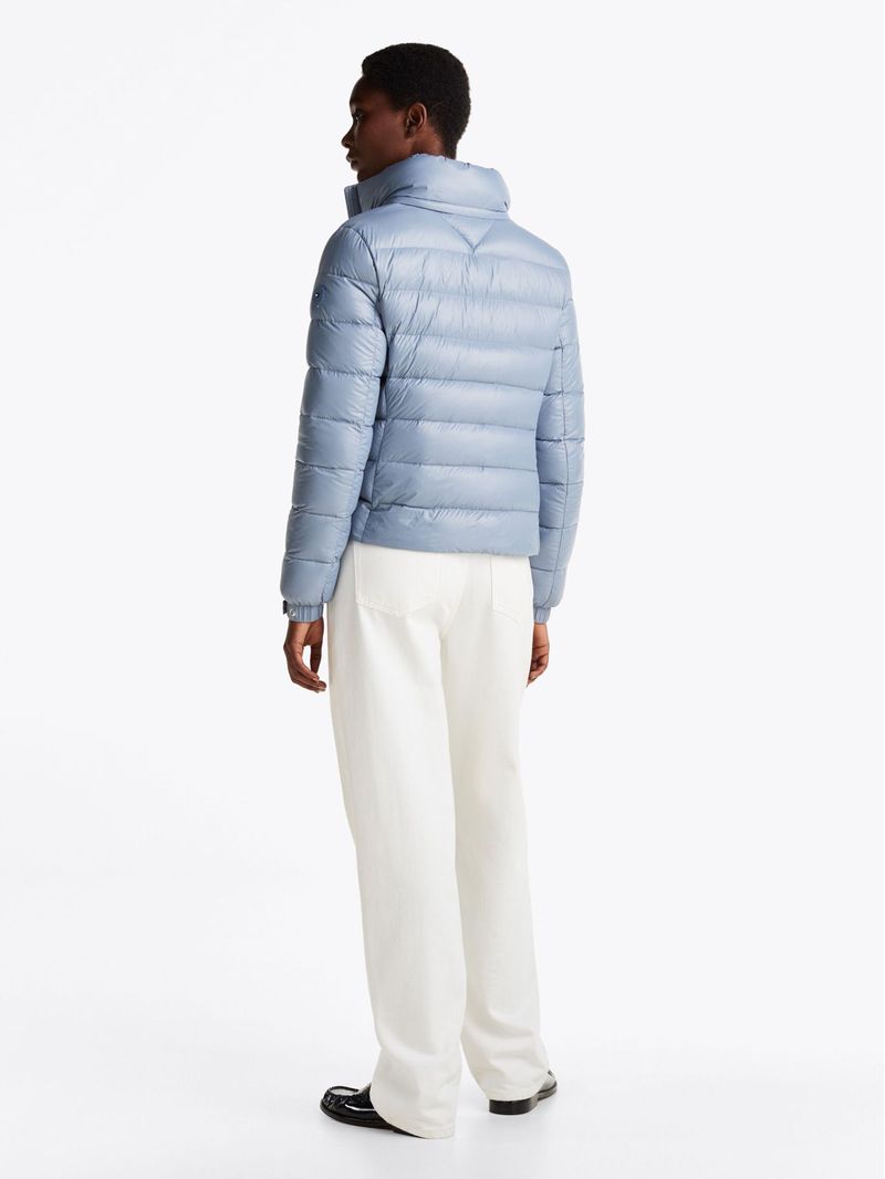 Campera-acolchada-brillante-de-plumon