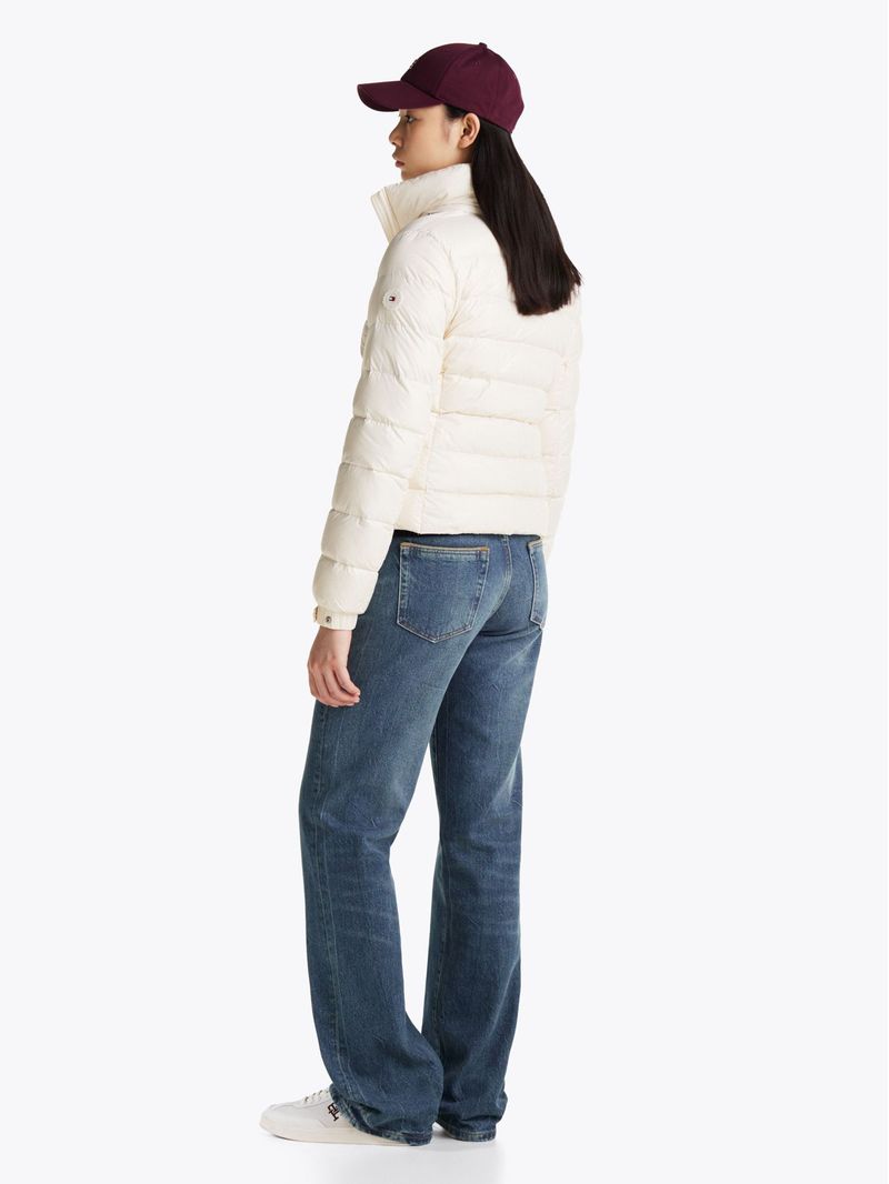 Campera-acolchada-brillante-de-plumon