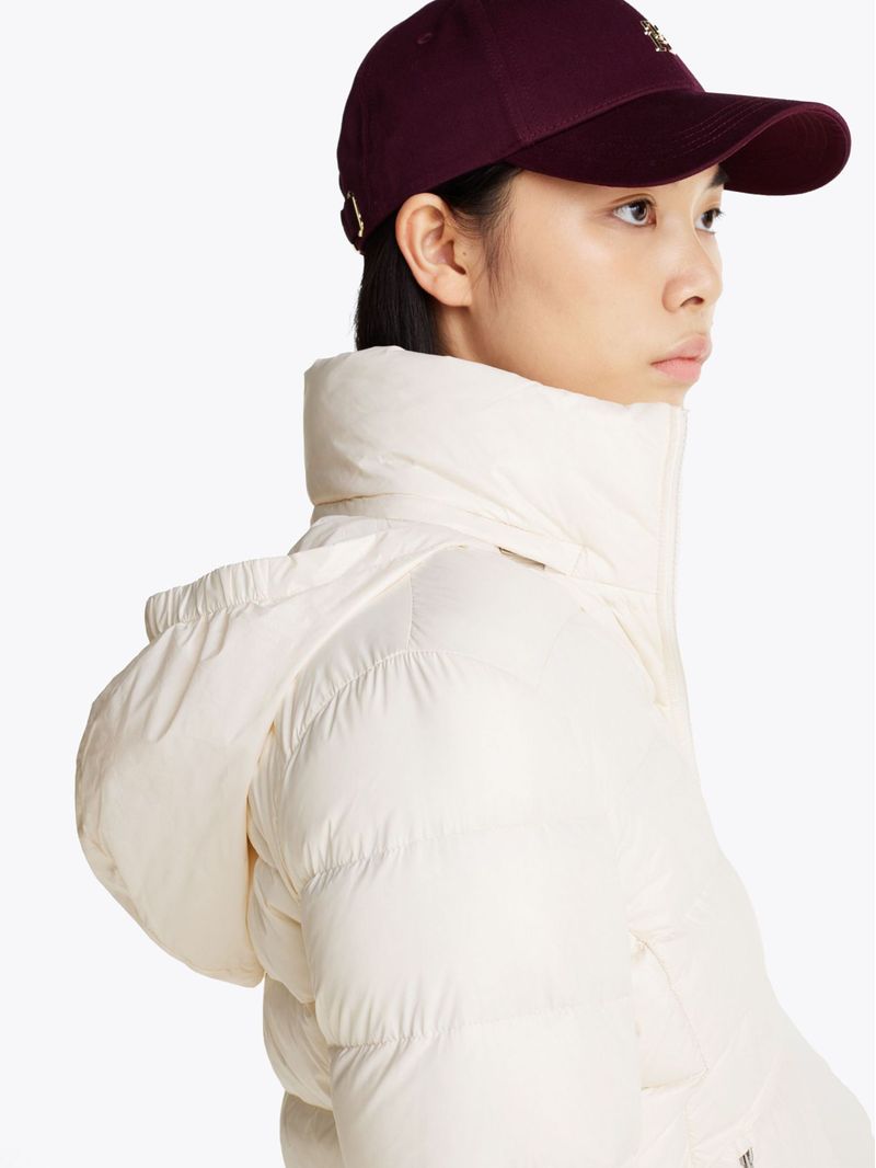 Campera-acolchada-brillante-de-plumon