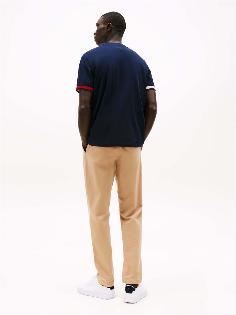 Remera-con-rayas-Global-Stripe-en-puños
