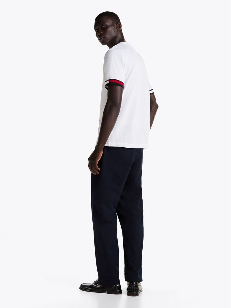 Remera-con-rayas-Global-Stripe-en-puños