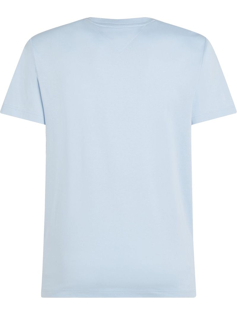 Remera-con-rayas-horizontales-y-logo
