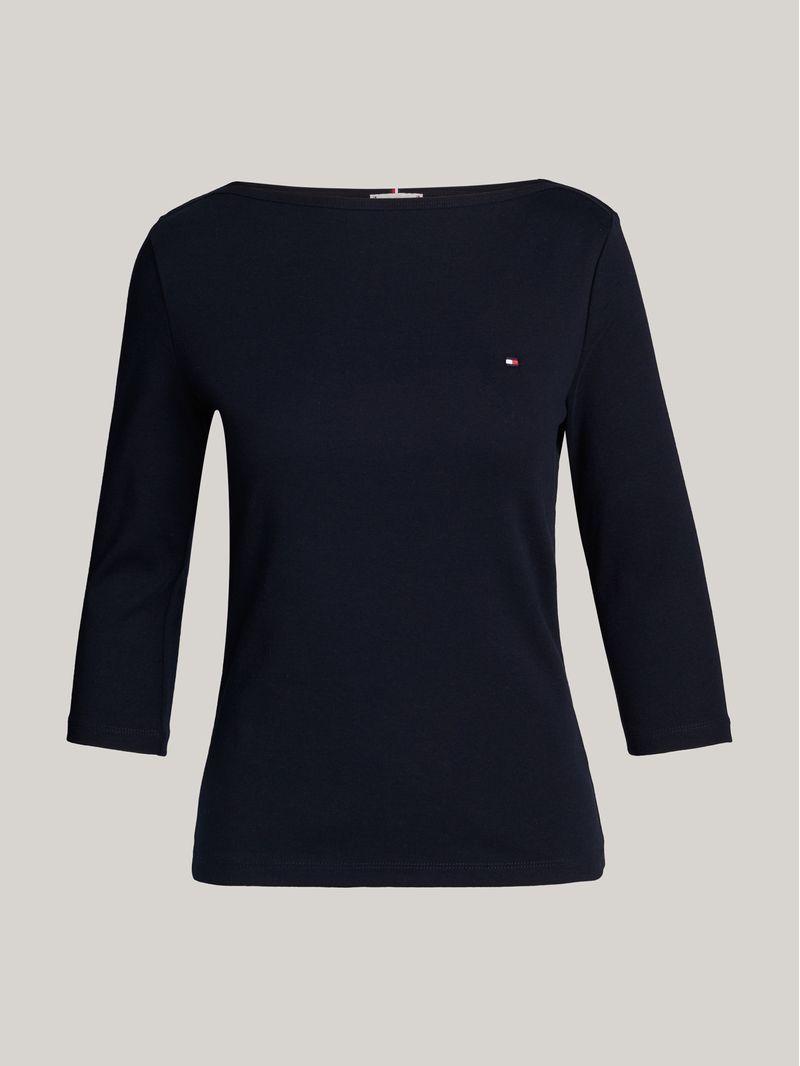 Remera-de-cuello-barco-y-manga-tres-cuartos