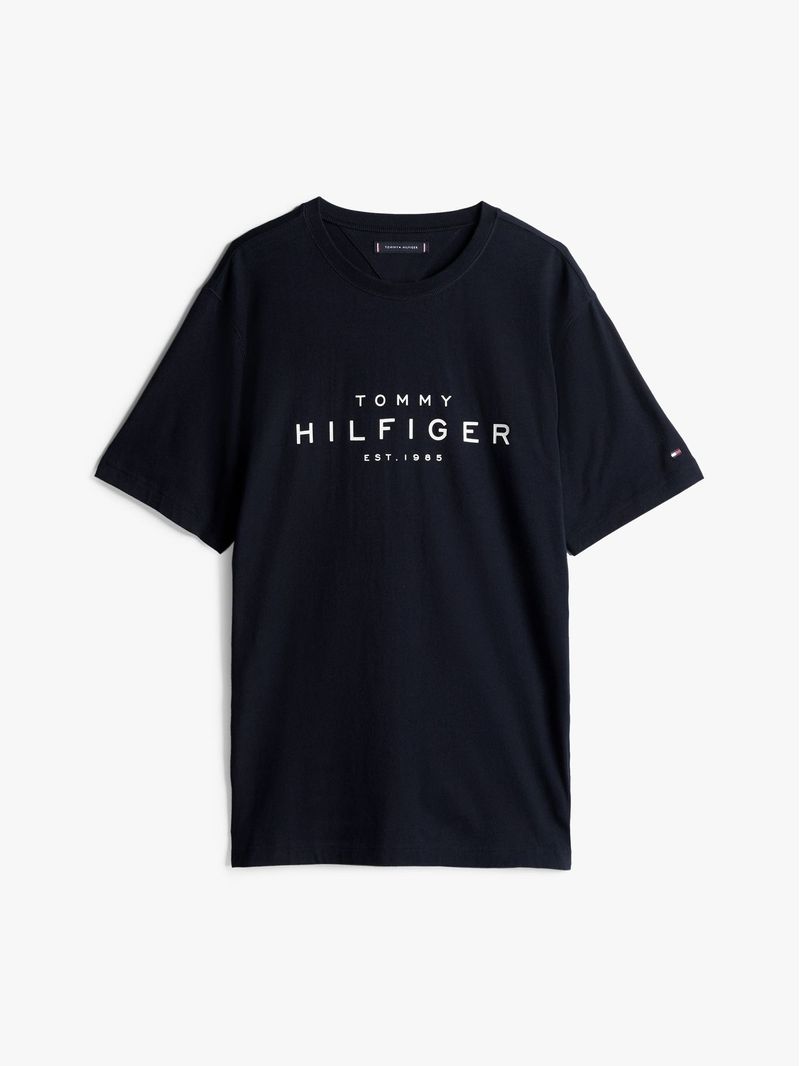 Remera-de-cuello-redondo-con-logo