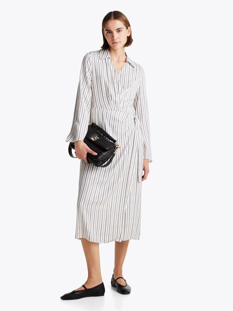 Vestido-cruzado-midi-con-cuello-en-V