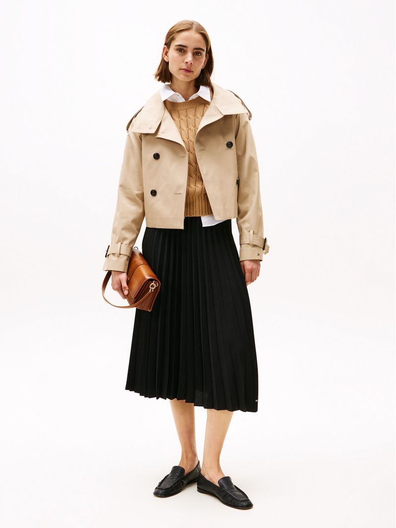 Falda-midi-plisada-con-logo-en-cintura