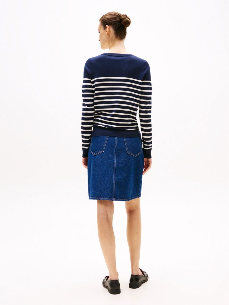 Sweater-con-cuello-barco
