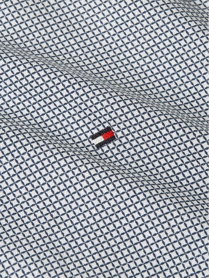 Camisa-con-micro-estampado-de-puntos-con-logo