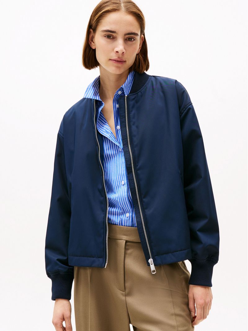 Campera-bomber-acolchada-y-repelente-al-agua