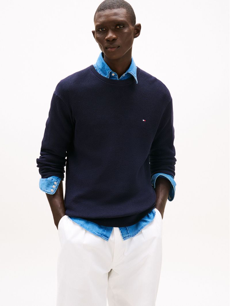 Campera-con-capucha-y-parche-del-logo