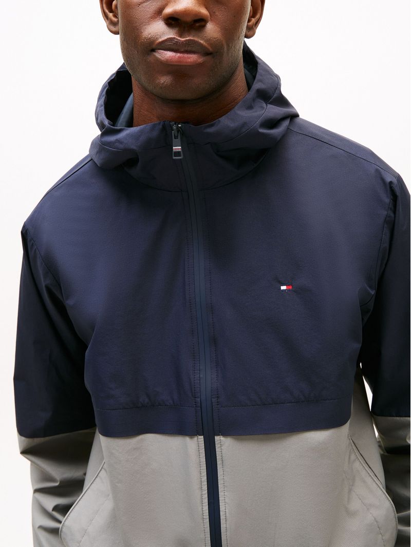 Campera-Deportiva-de-Nylon-con-cremallera