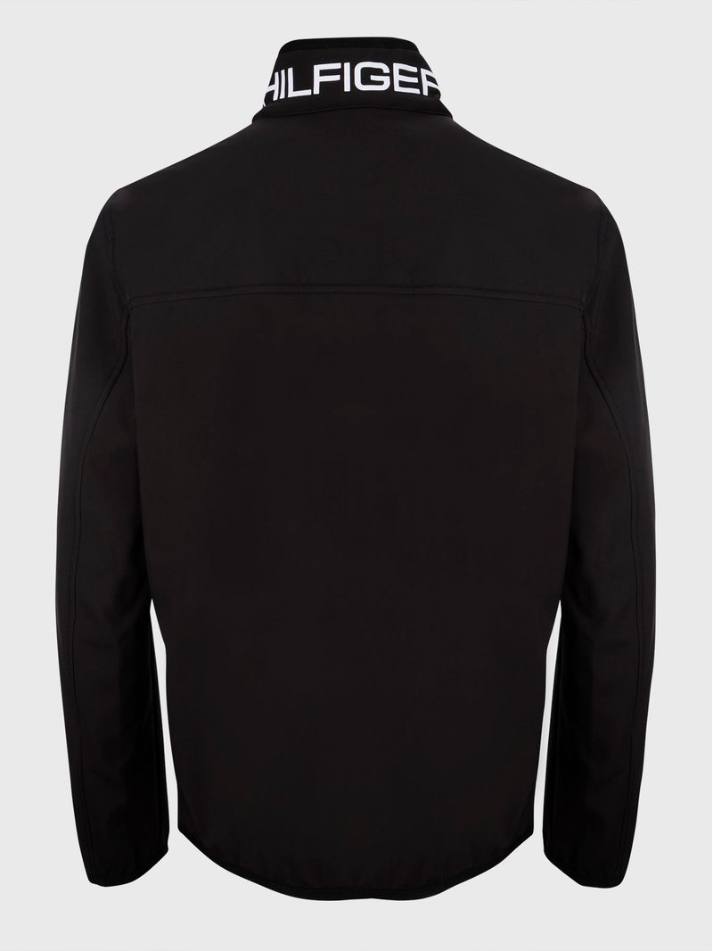 Campera-softshell-con-logo