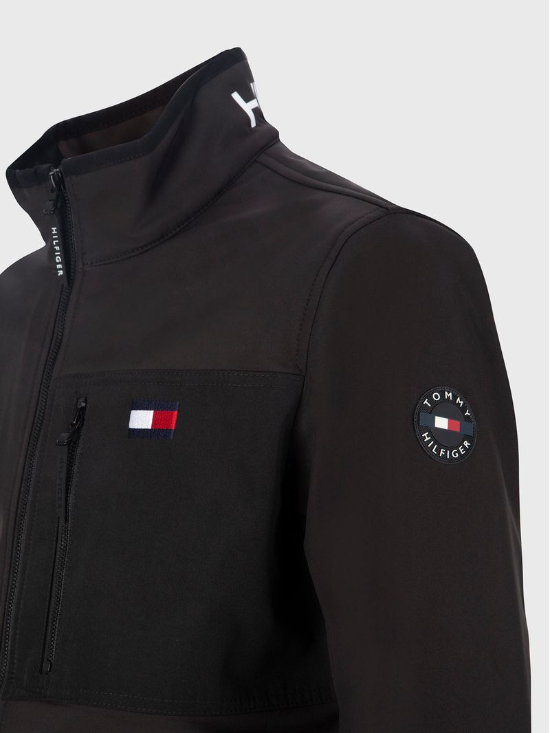 Campera-softshell-con-logo