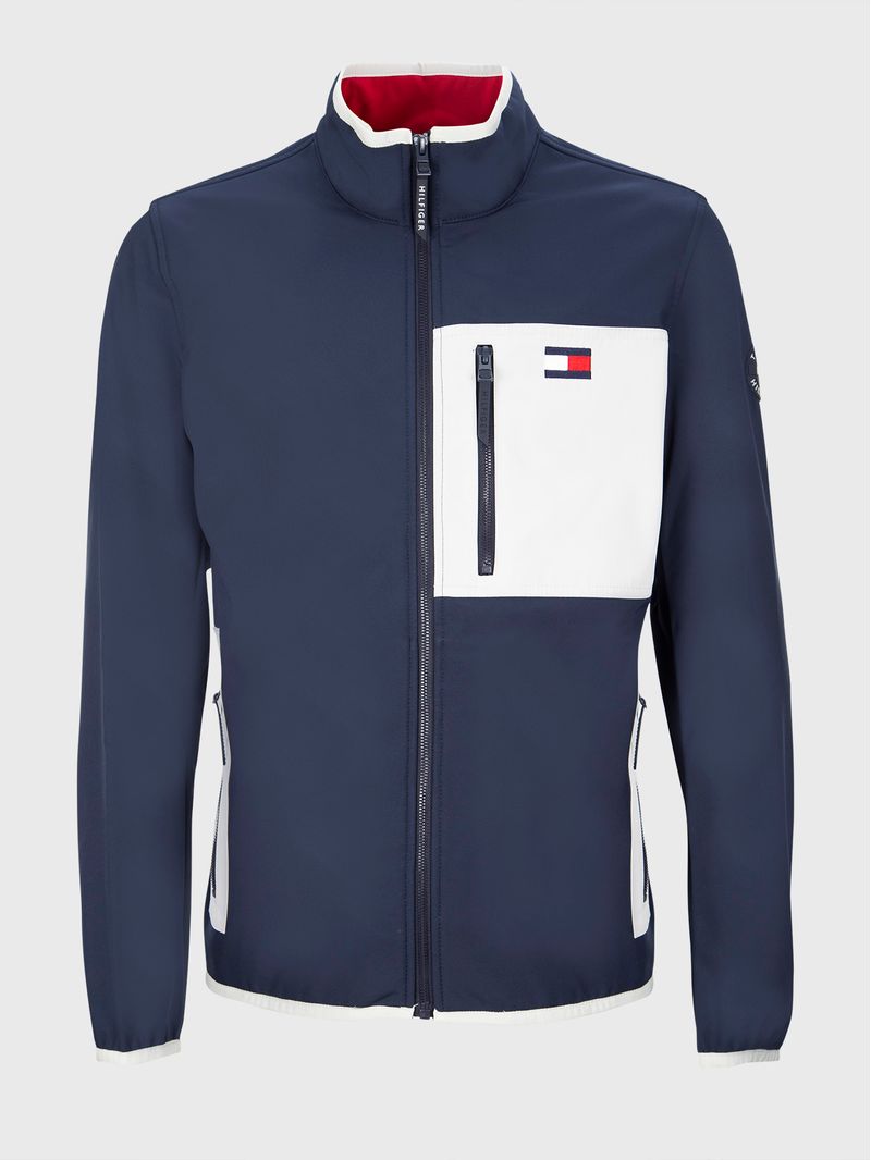 Campera-softshell-con-logo