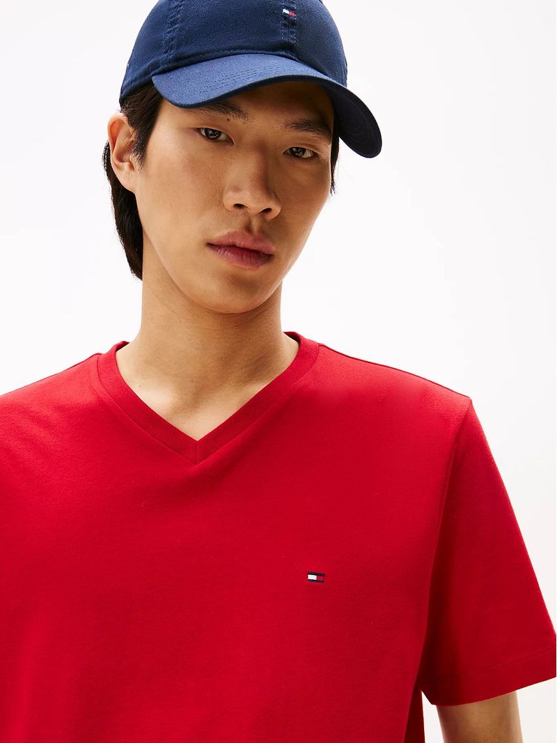 Remera-de-Cuello-en-V