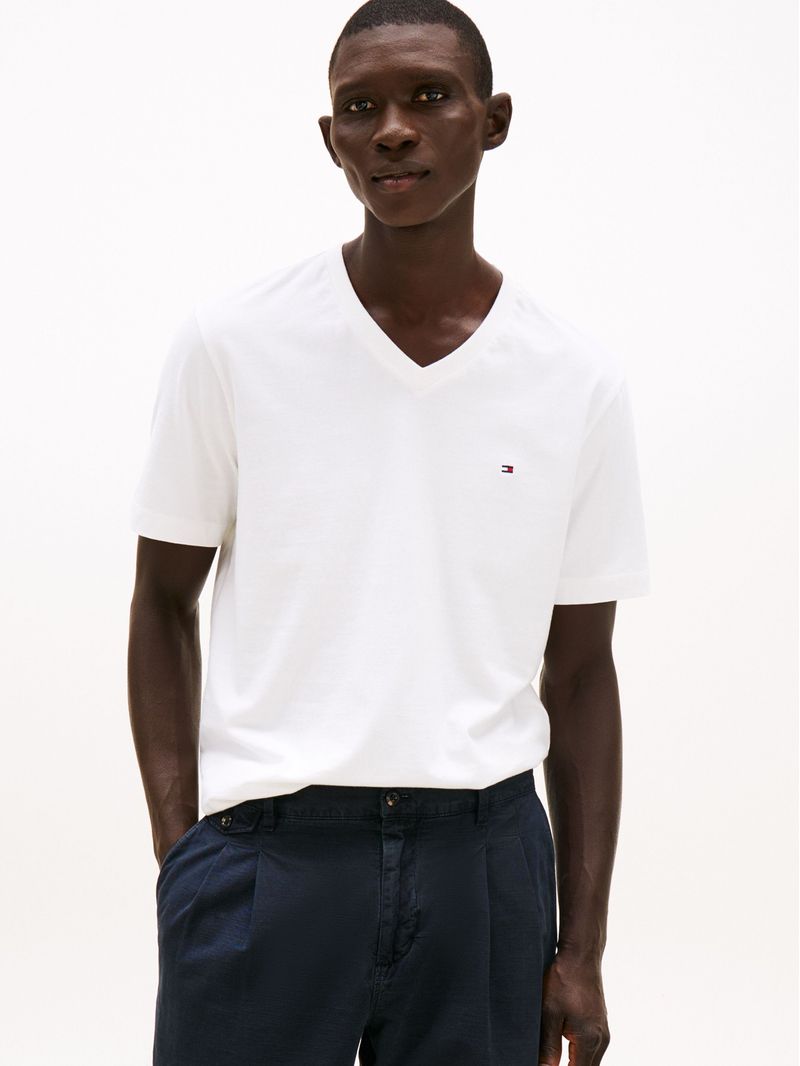 Remera-de-Cuello-en-V