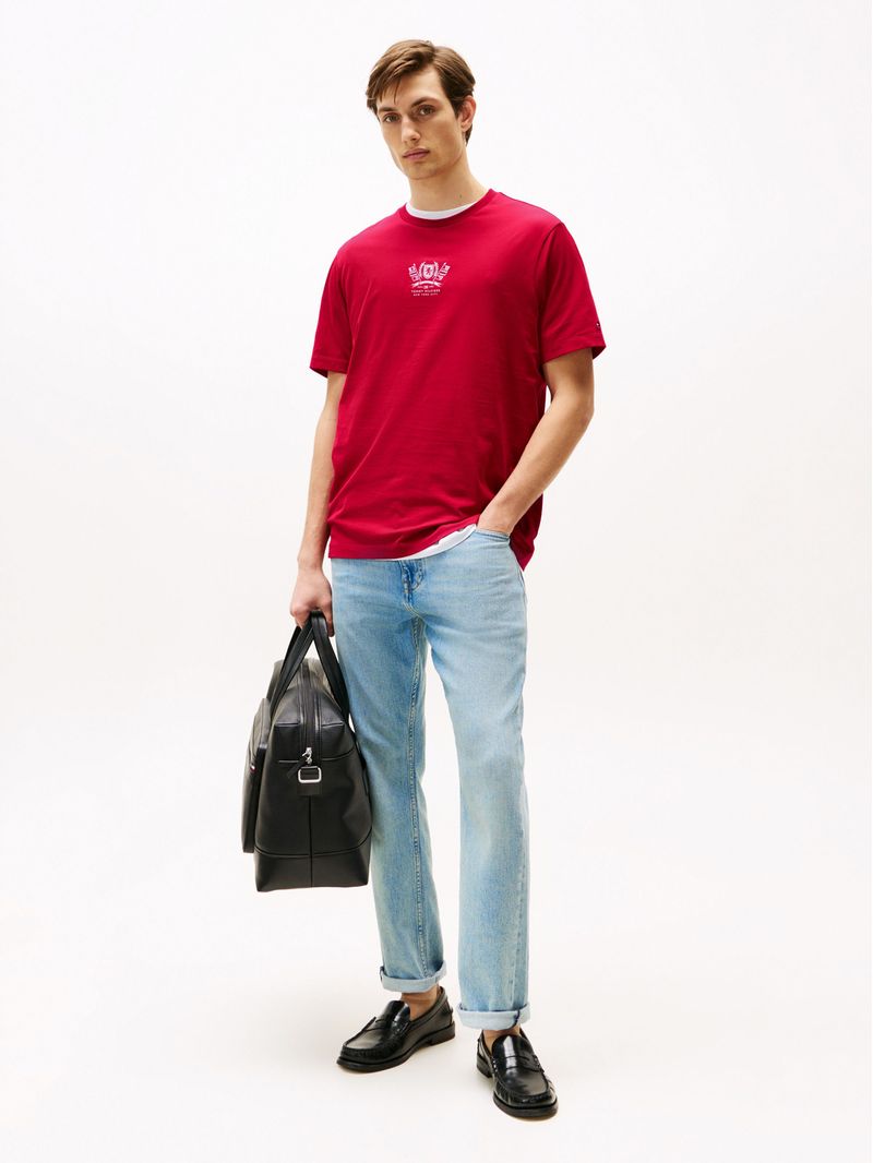 Remera-de-cuello-redondo-con-logo