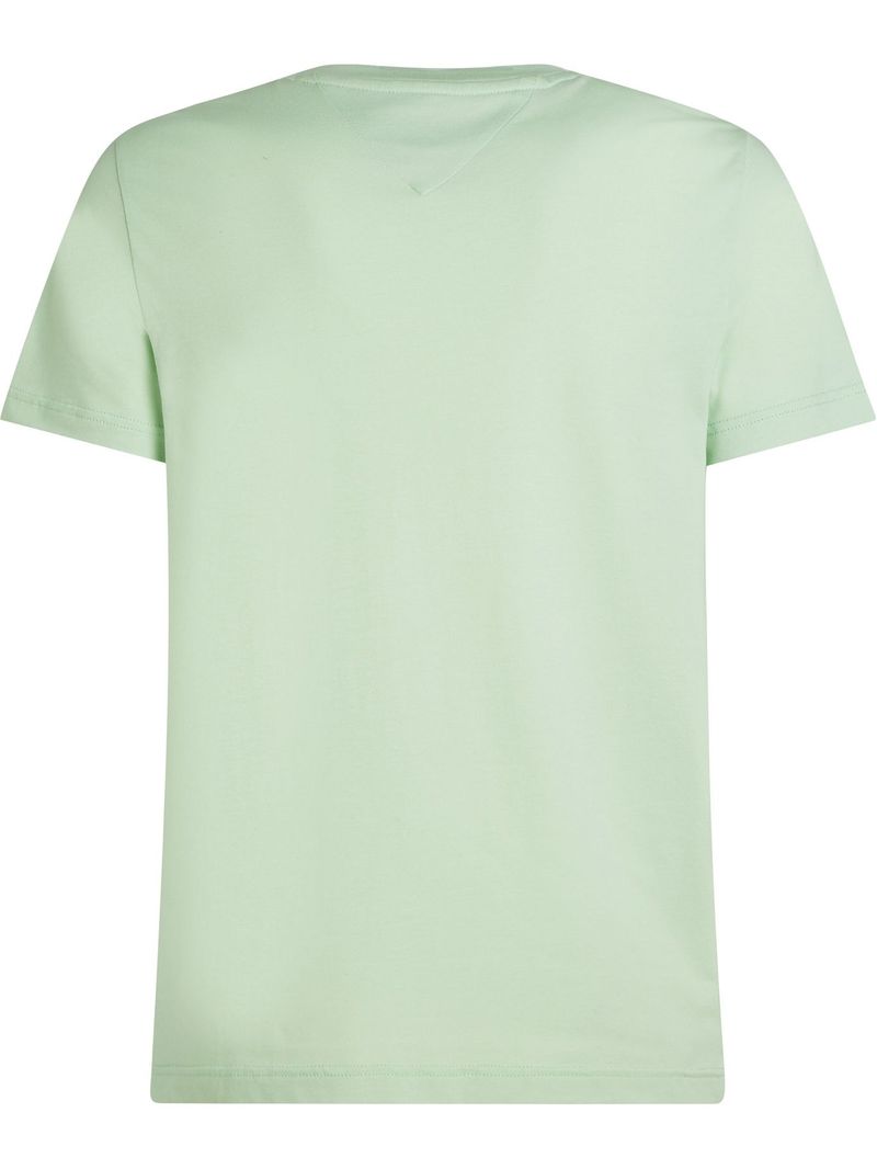 Remera-de-cuello-redondo-y-corte-extra-slim