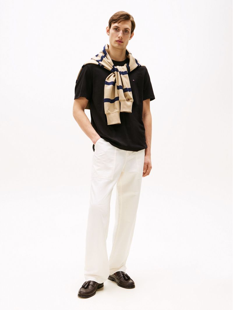 Remera-essential-de-corte-regular