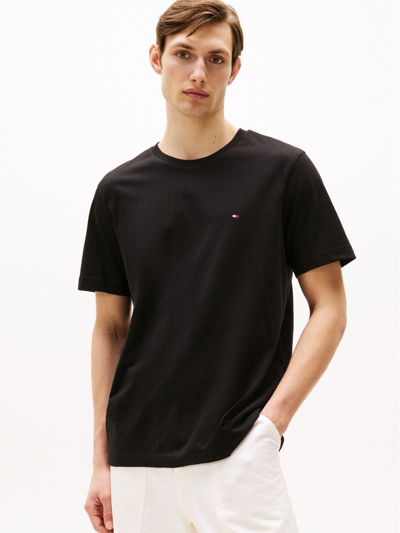 Remera-essential-de-corte-regular