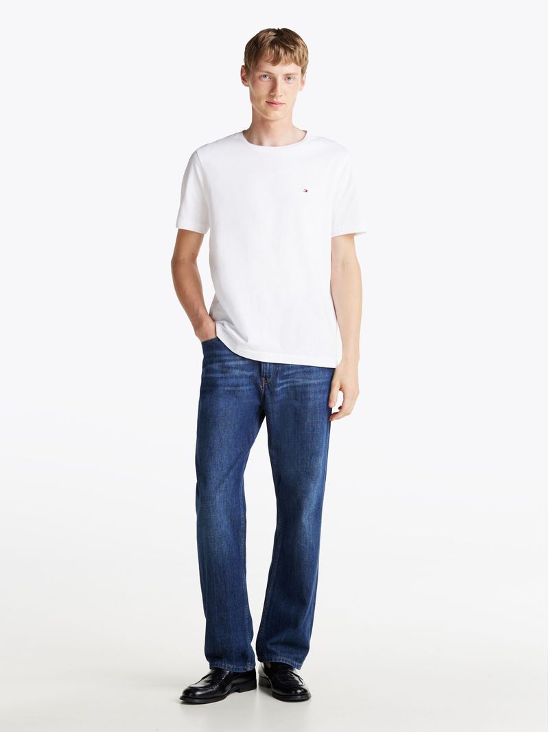 Remera-essential-de-corte-regular