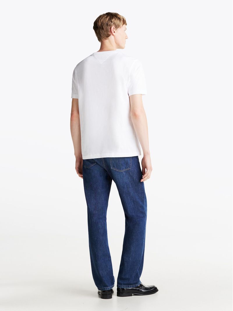 Remera-essential-de-corte-regular