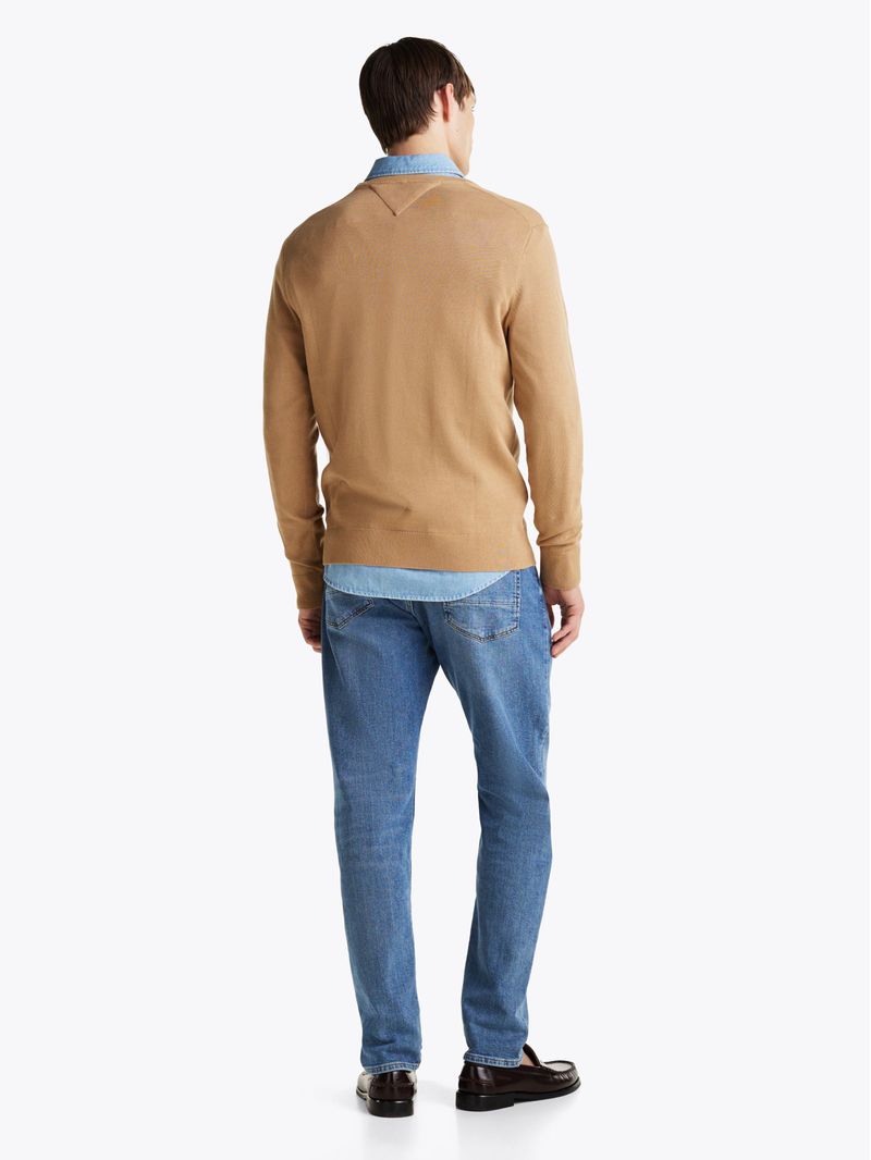 Sweater-de-cuello-redondo-con-logo-bordado