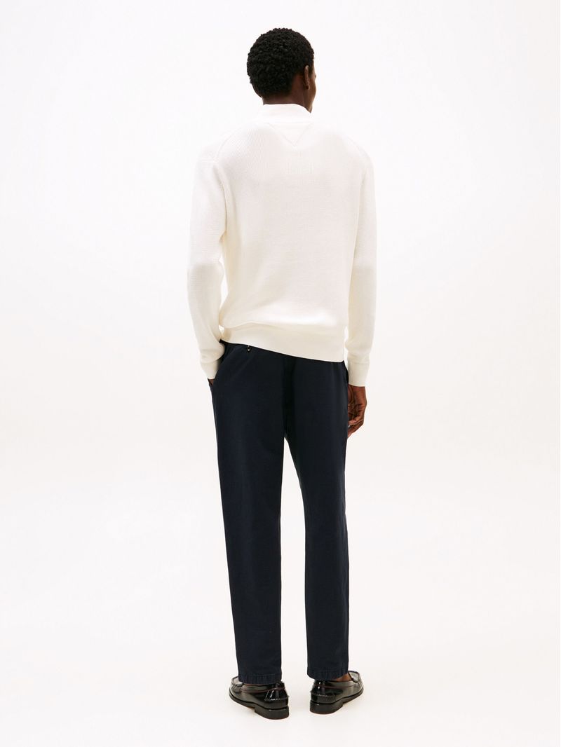 Sweater-texturizado-con-cremallera