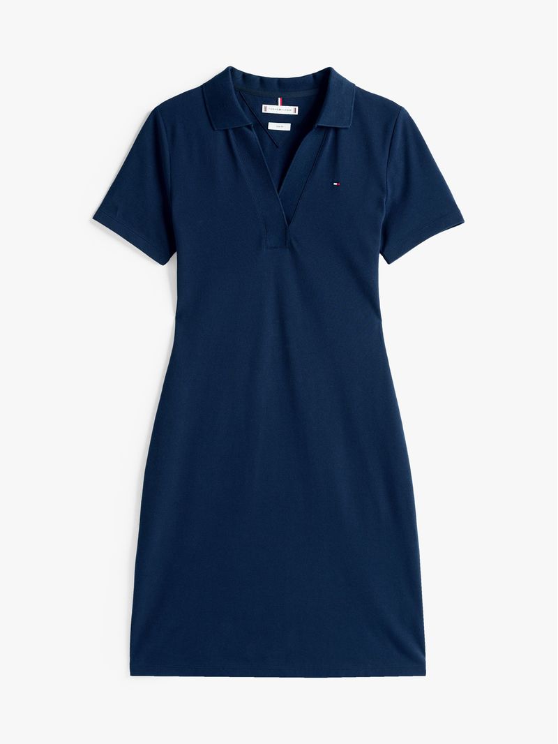 Vestido-tipo-chomba-con-cuello-en-V-abierto