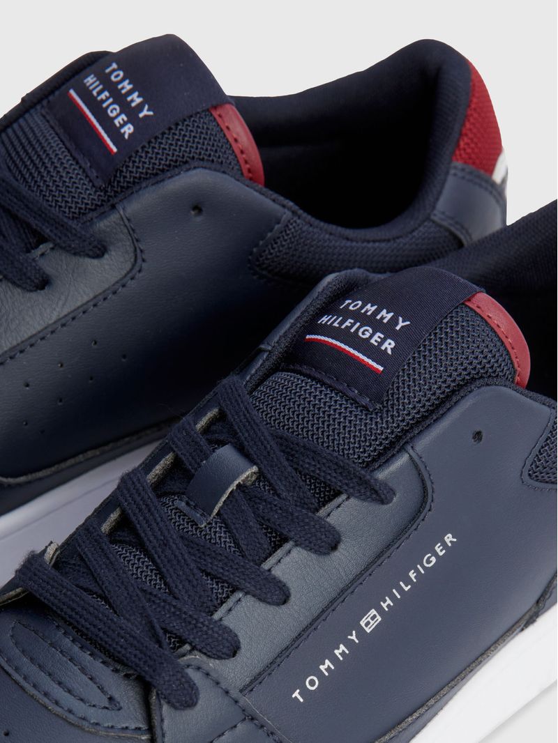 Zapatillas-de-baloncesto-con-suela-cupsole