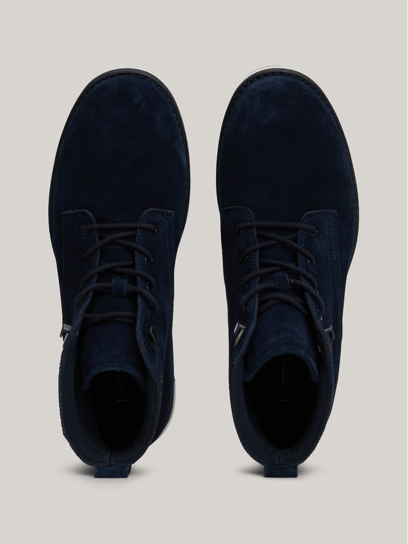 Botines-de-ante-con-logo