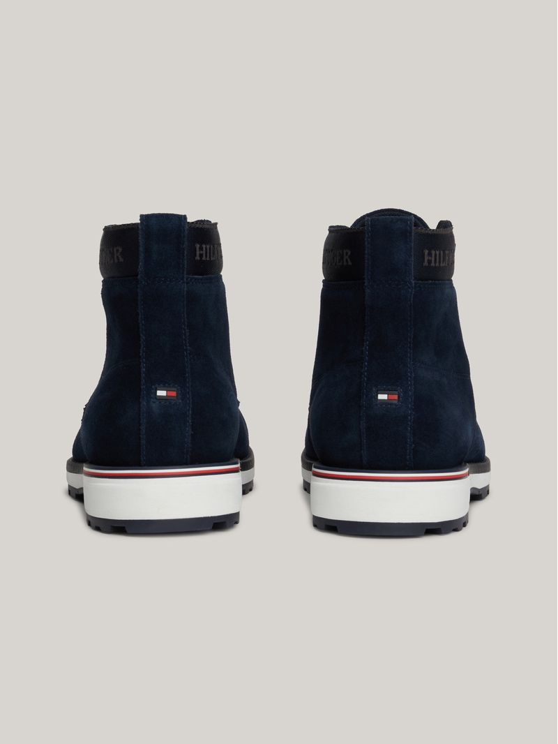 Botines-de-ante-con-logo