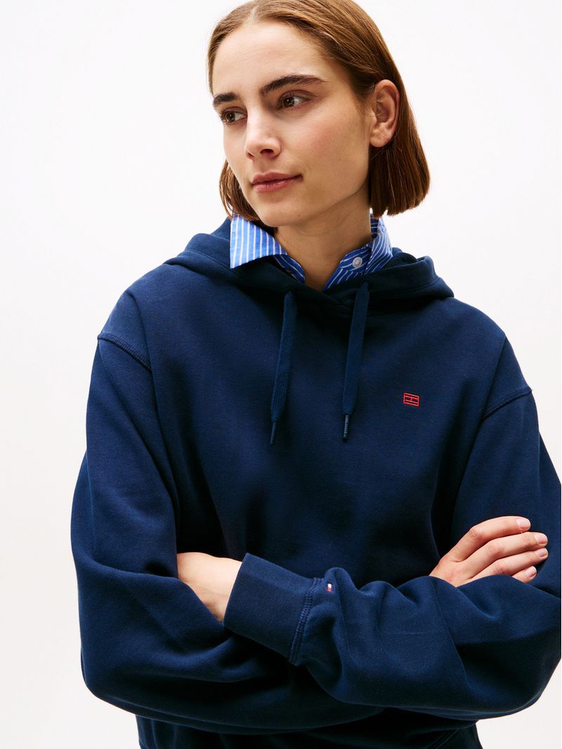 Buzo-Hilfiger-con-capucha-y-logo-bordado