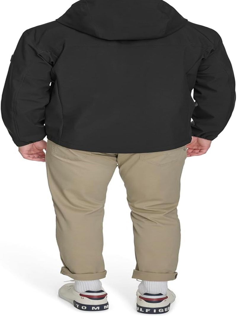 Campera-impermeable-con-capucha