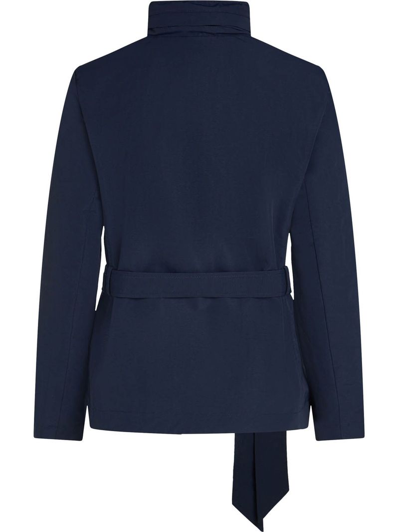 Campera-Ligera-con-cinturon
