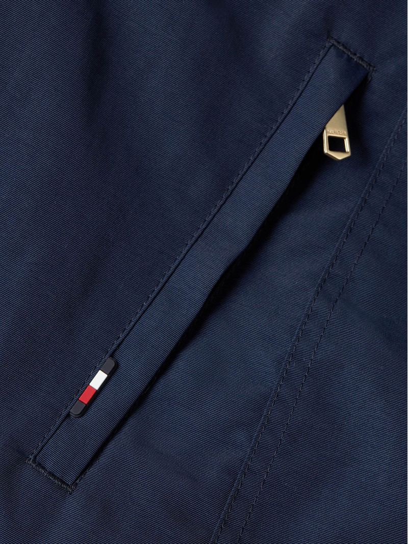 Campera-Ligera-con-cinturon
