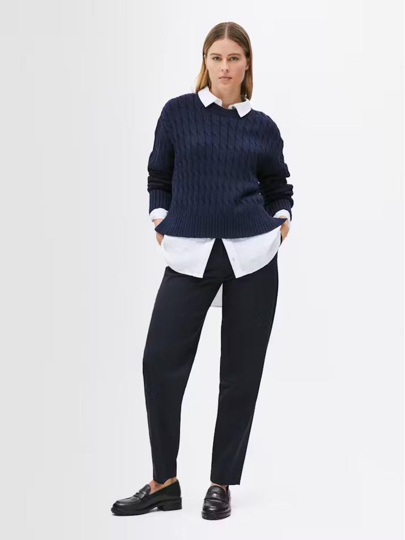 Sweater-de-punto-trenzado-con-cuello-redondo