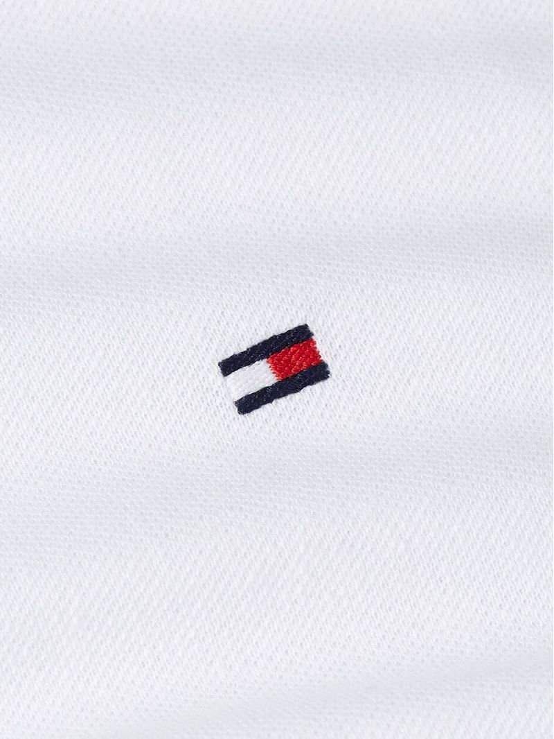 Chomba-de-corte-regular-con-logo