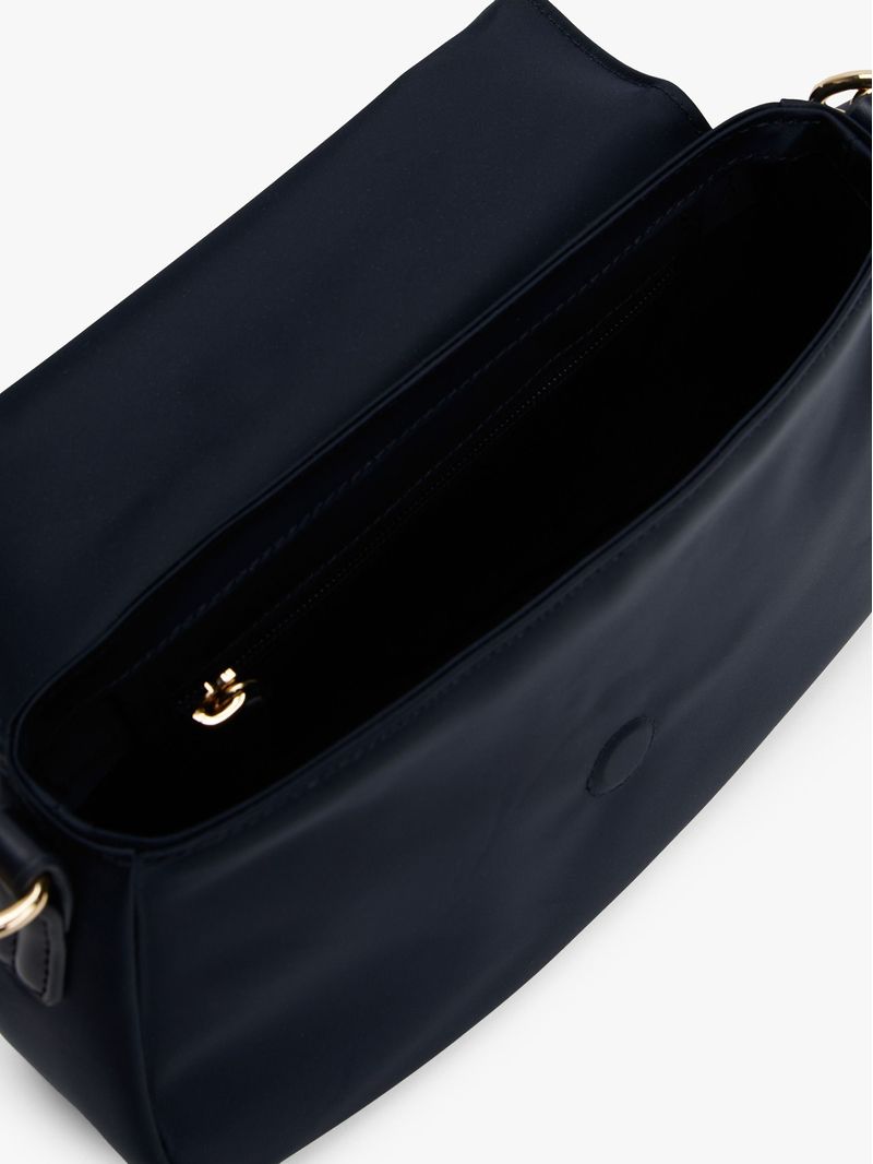 Cartera-de-hombro-con-monograma-TH