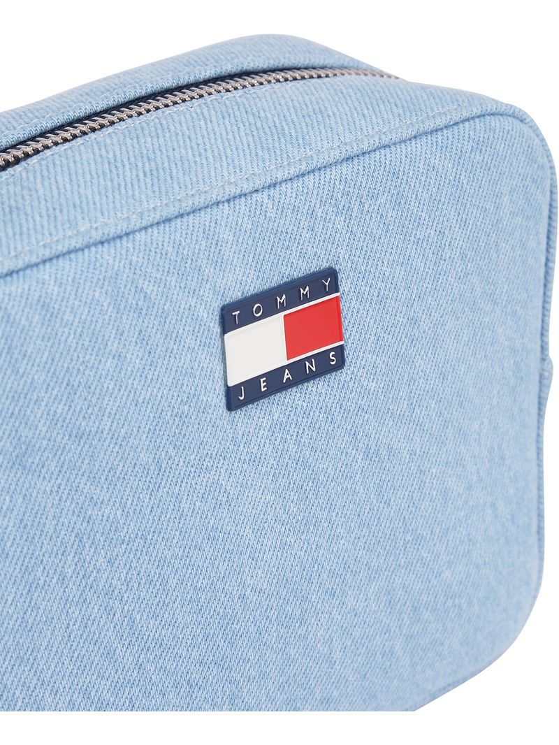 Cartera-Essential-en-tejido-denim